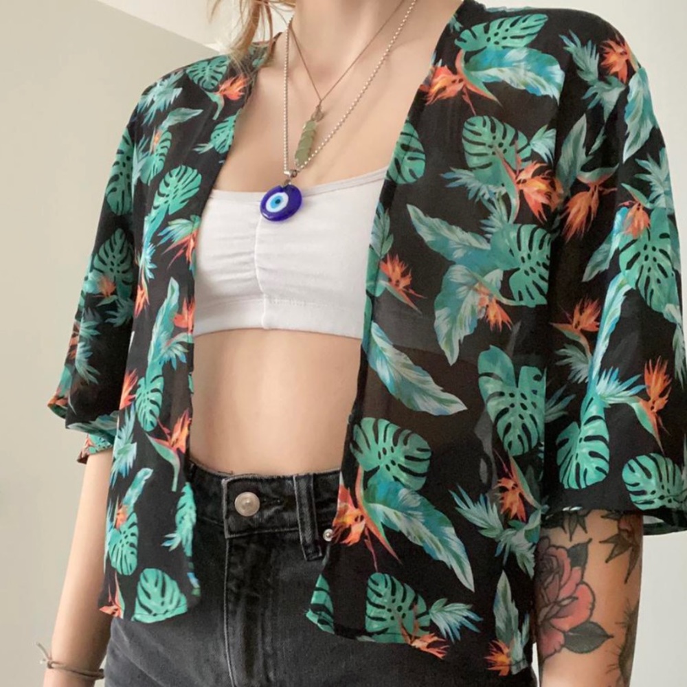 Tropical Mesh Top